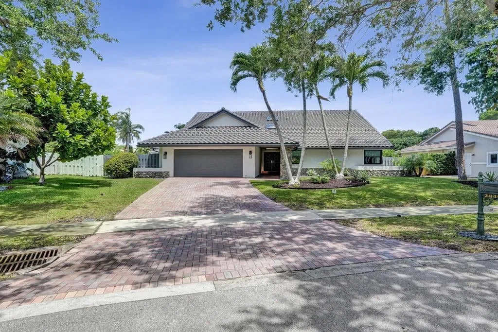 Colonnade Boca Raton Residence photo 4