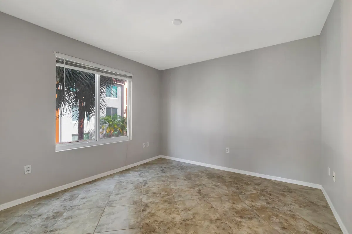  Unit 116 photo 19