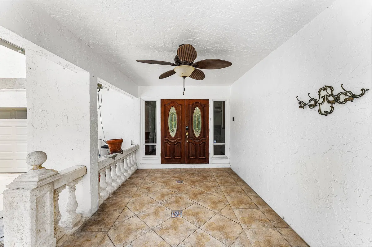 Residence photo 10