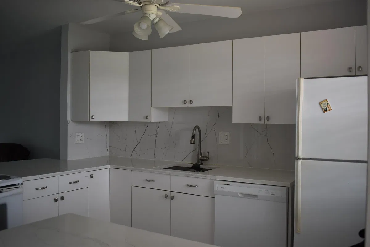 Residence photo 16