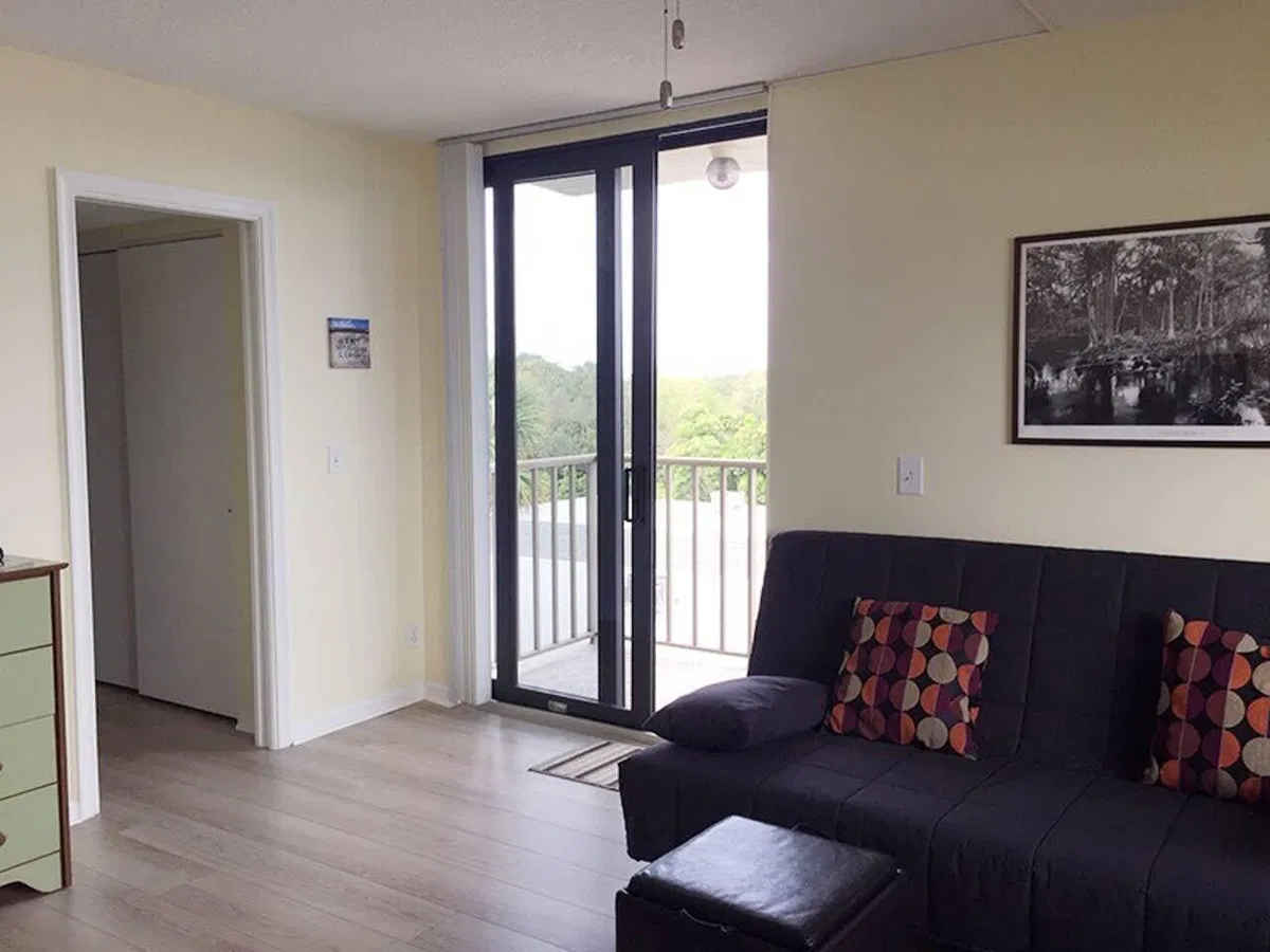 Unit 502 photo 13