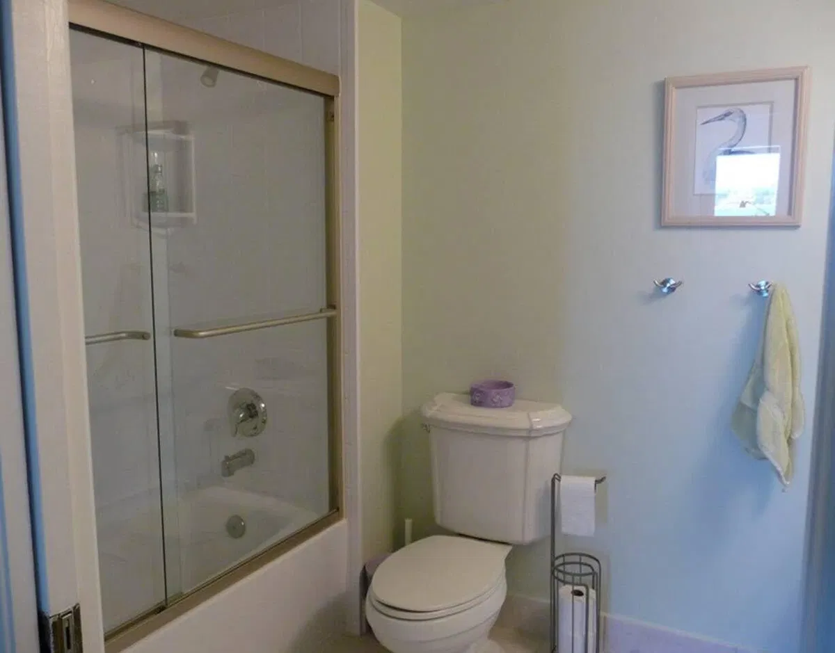 Unit 502 photo 16