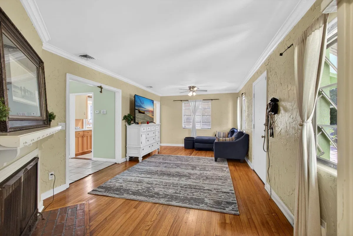 West Palm Beach Residence photo 31