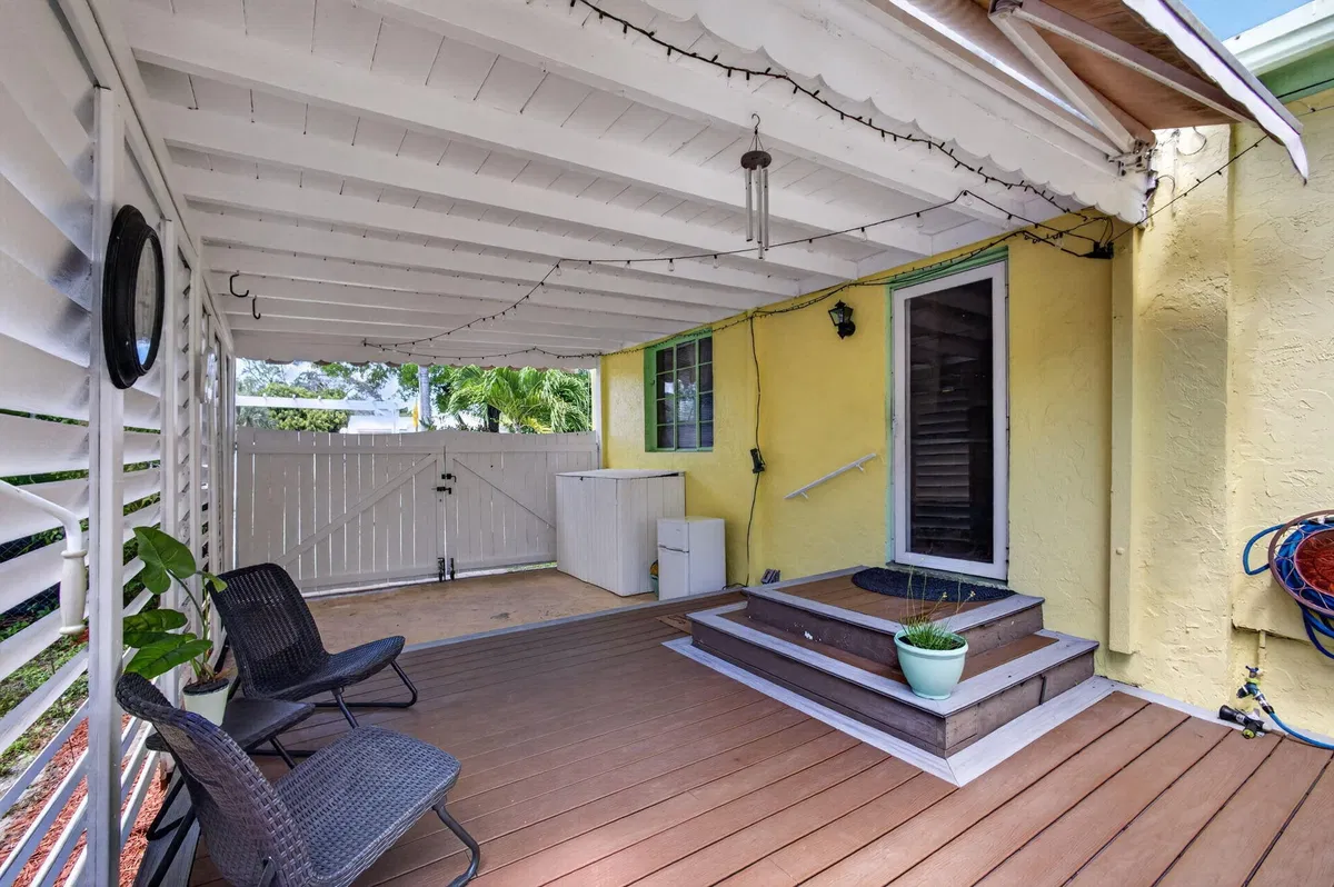 West Palm Beach Residence photo 37