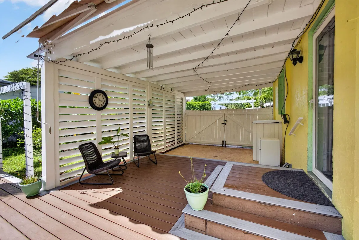 West Palm Beach Residence photo 40