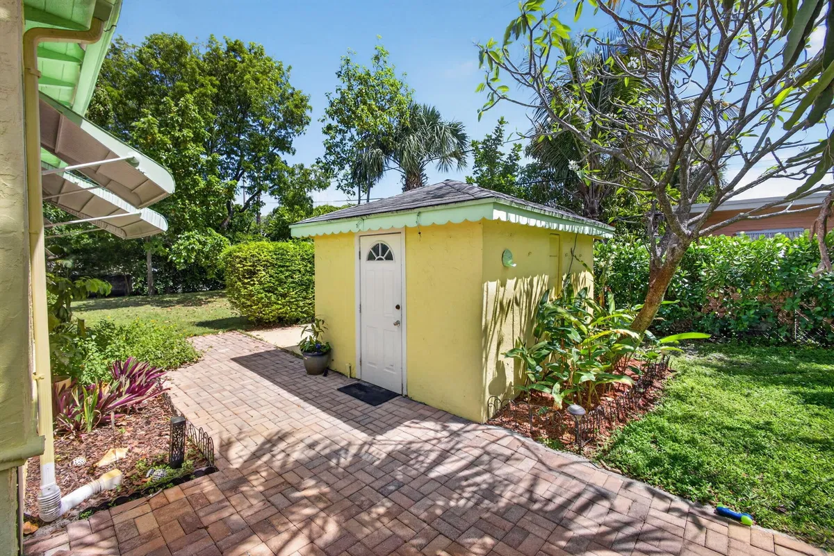 West Palm Beach Residence photo 49