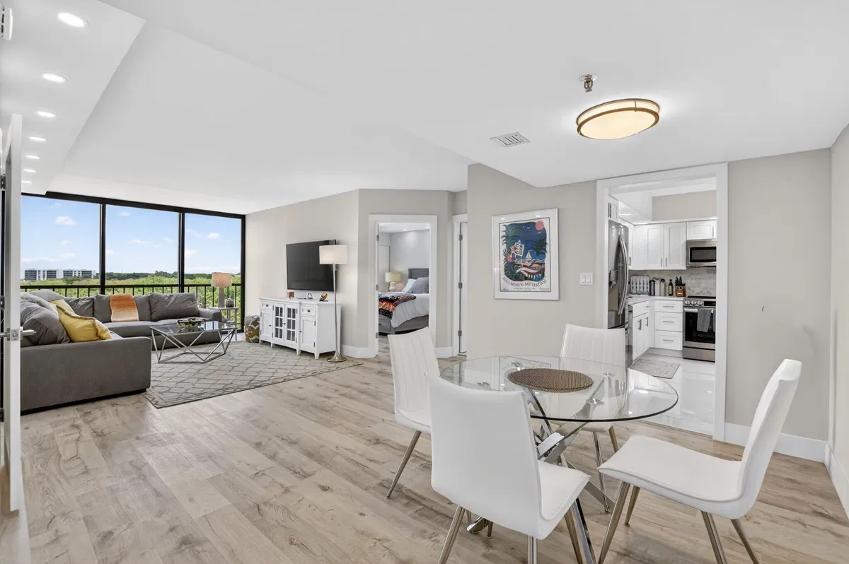 Boca West Country Club Unit 4073