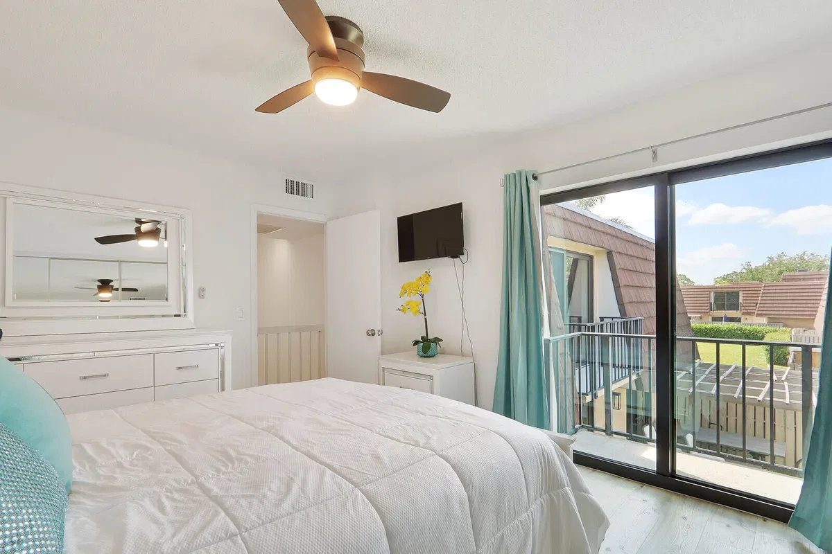 Residence photo 13