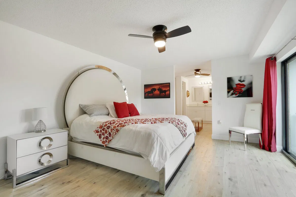  Residence photo 16