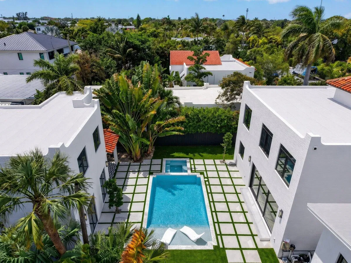 SoSo West Palm Beach Residence photo 25