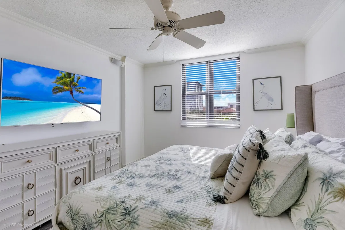 The Tower Condominium at Cityplace Unit 509 photo 7