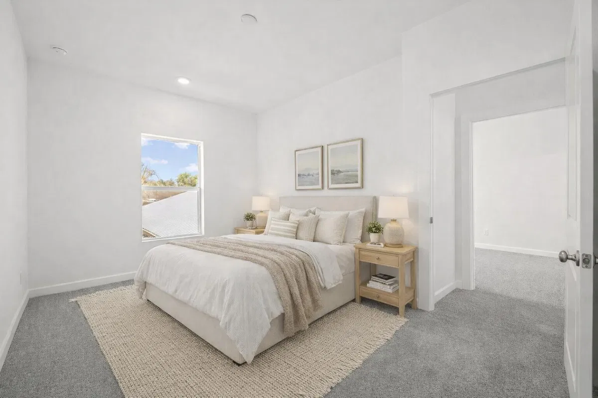 Residence photo 16