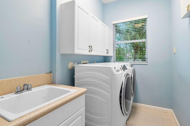 Residence photo 10