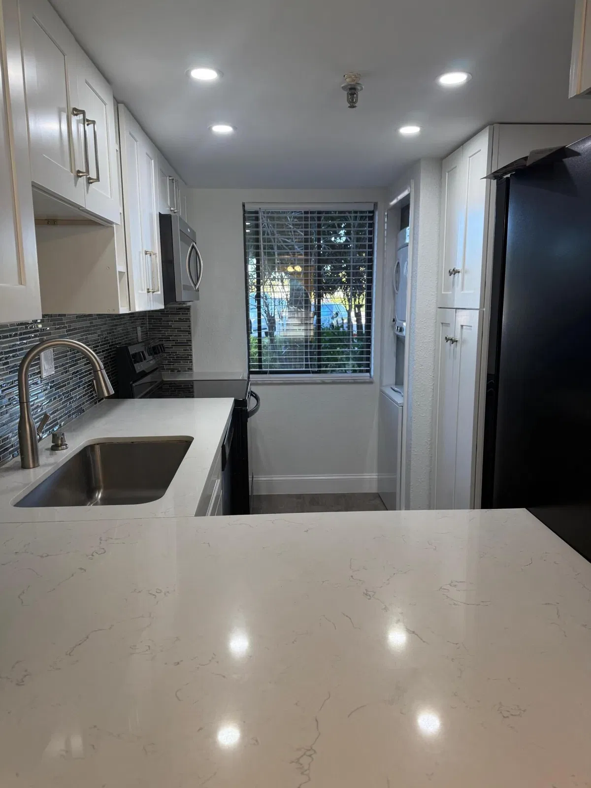 Unit 102 photo 10