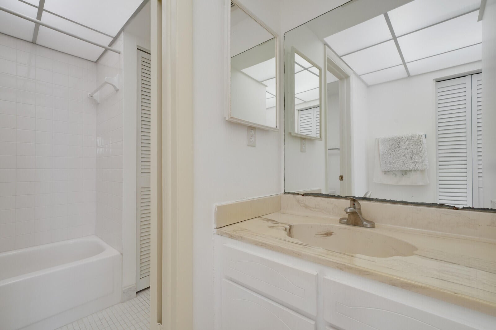 Boca Raton Unit 401 photo 13