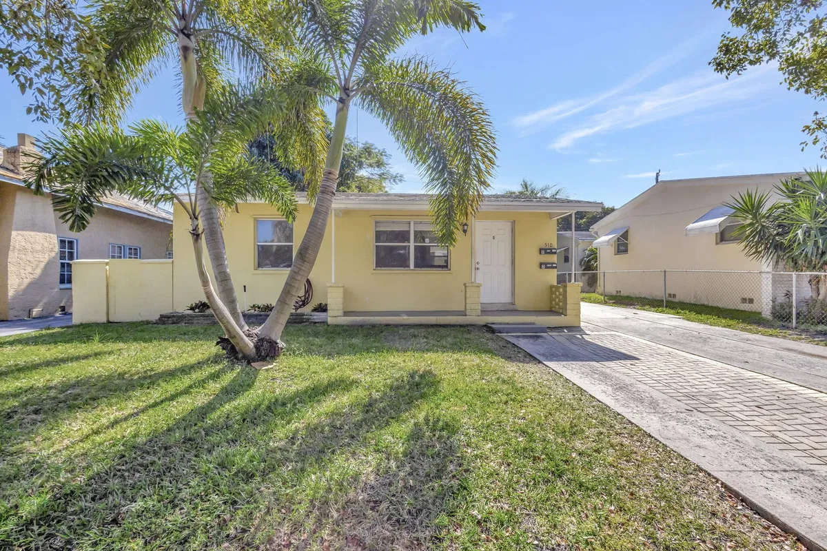 West Palm Beach Residence