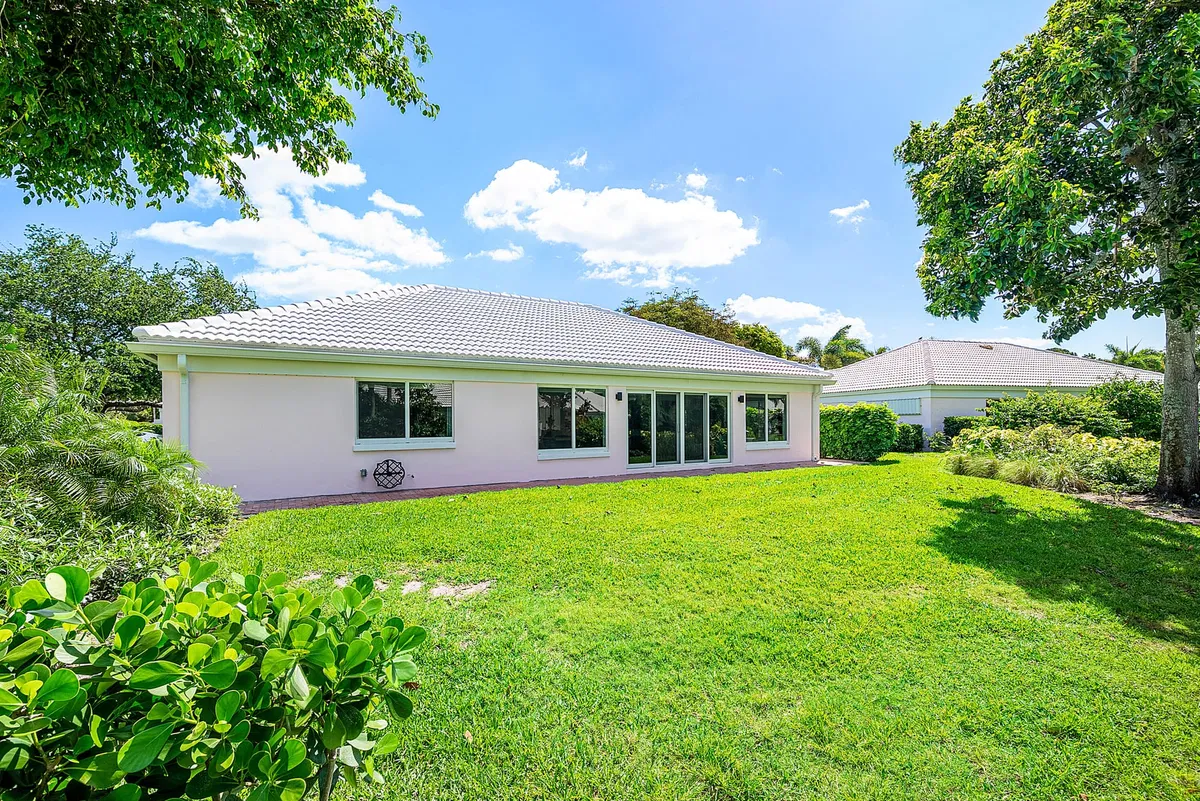 Residence photo 37