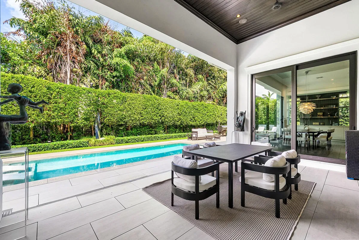 Royal Palm Yacht and Country Club Residence photo 22