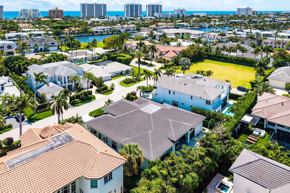 Royal Palm Yacht and Country Club Residence photo 58