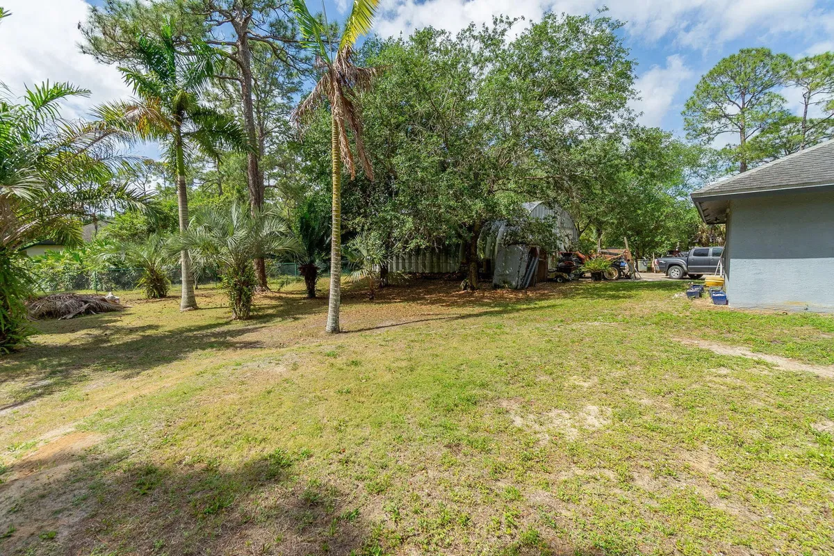  Residence photo 43