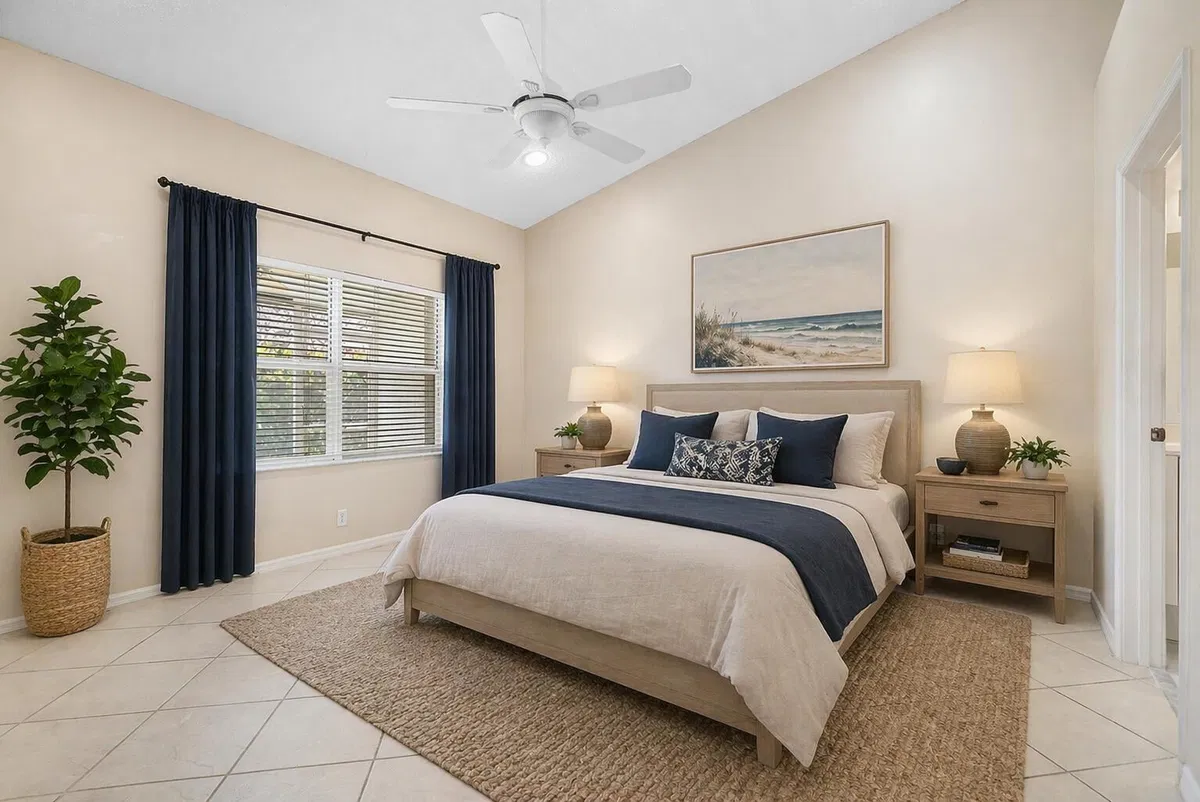 Residence photo 16