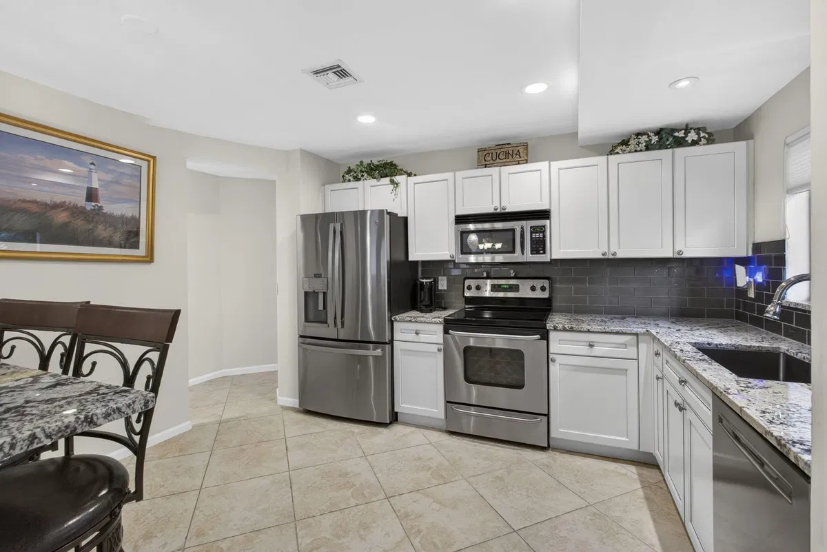 PGA National Palm Beach Gardens Unit B photo 10