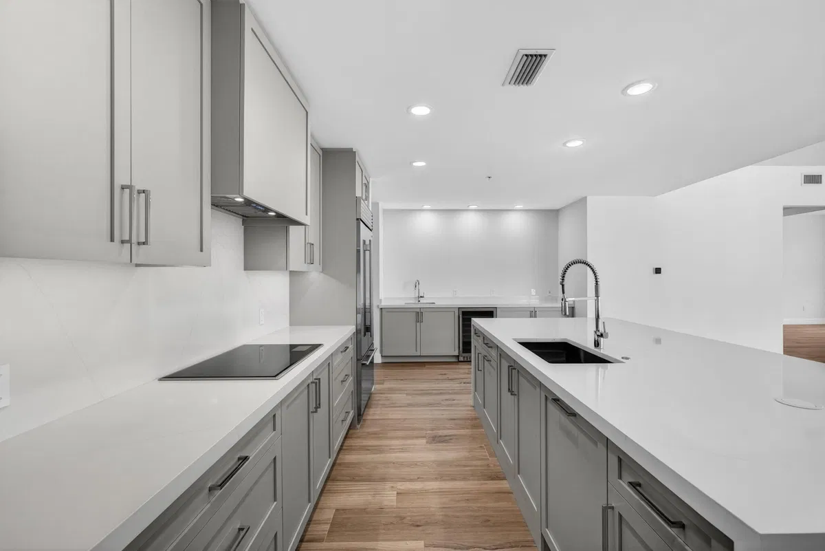 Singer Island Unit 1-302 photo 16