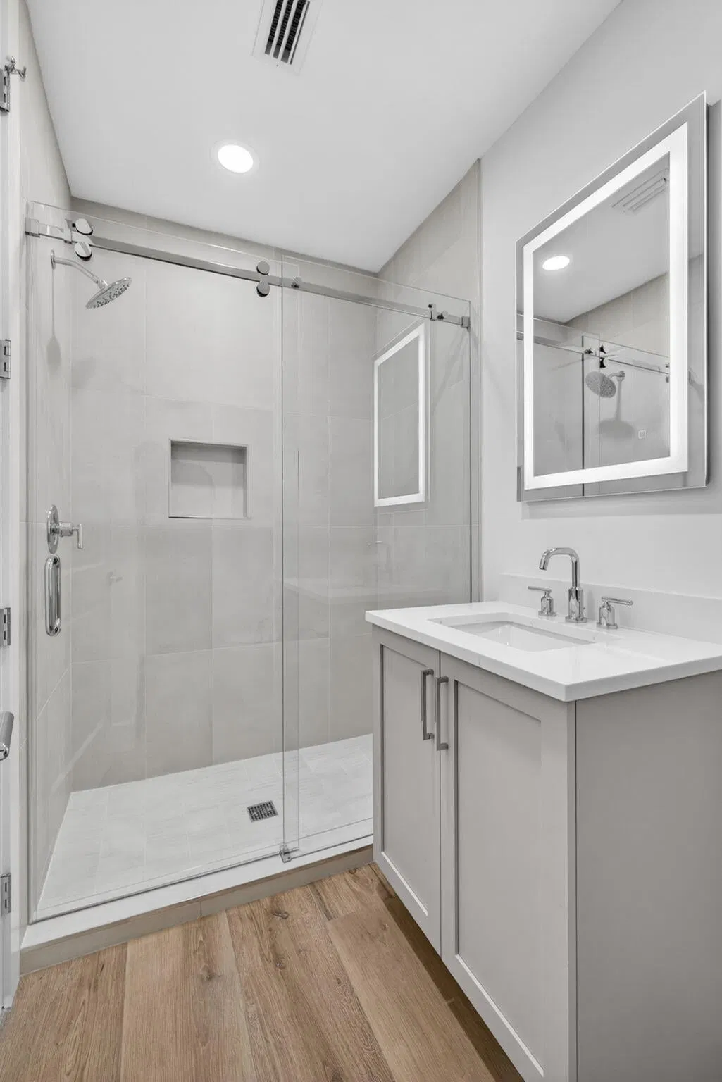 Singer Island Unit 1-302 photo 31