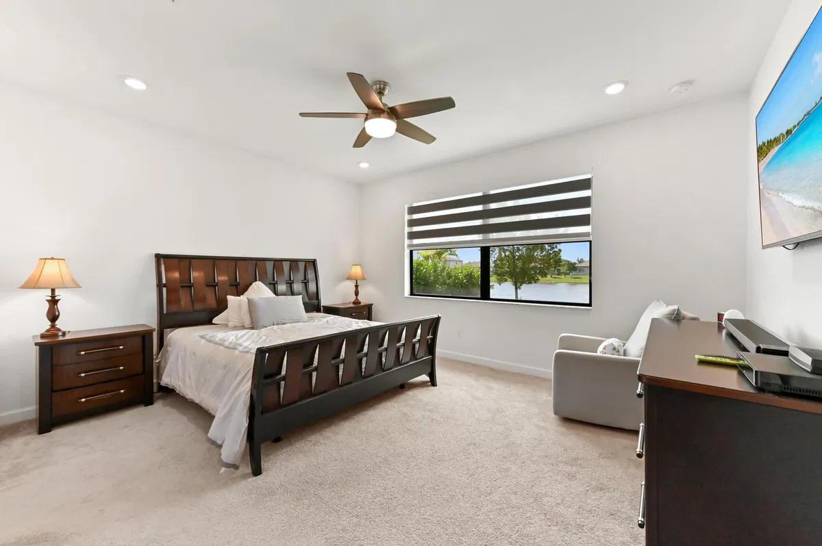 Residence photo 13