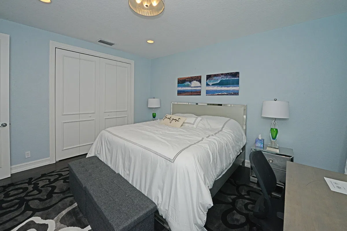 Woodfield Country Club Residence photo 22