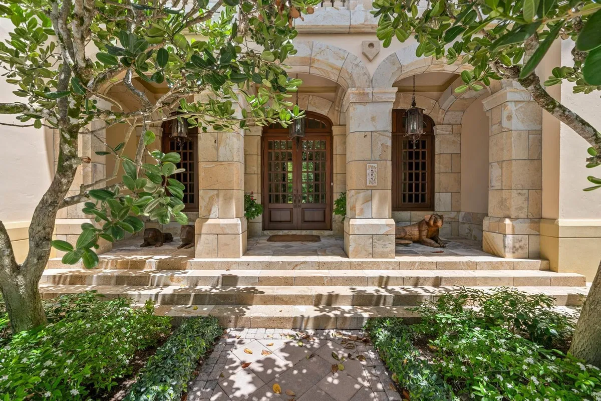 Residence photo 10