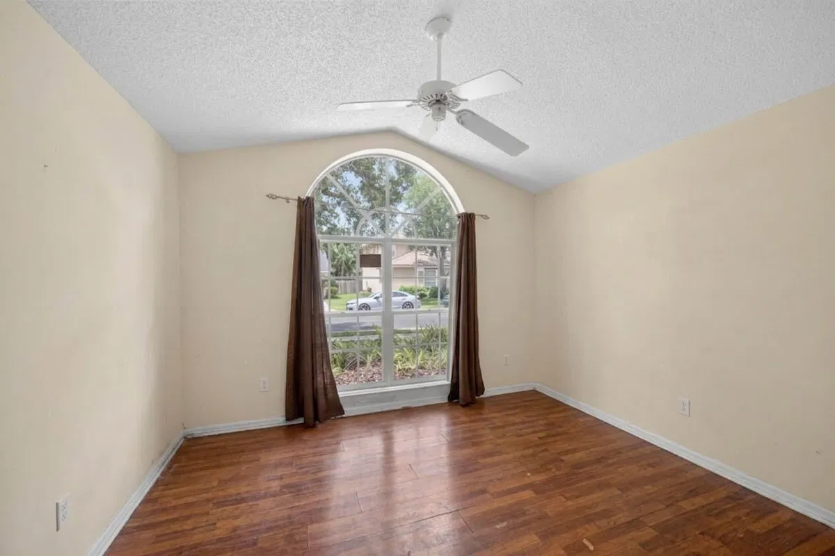 Residence photo 22