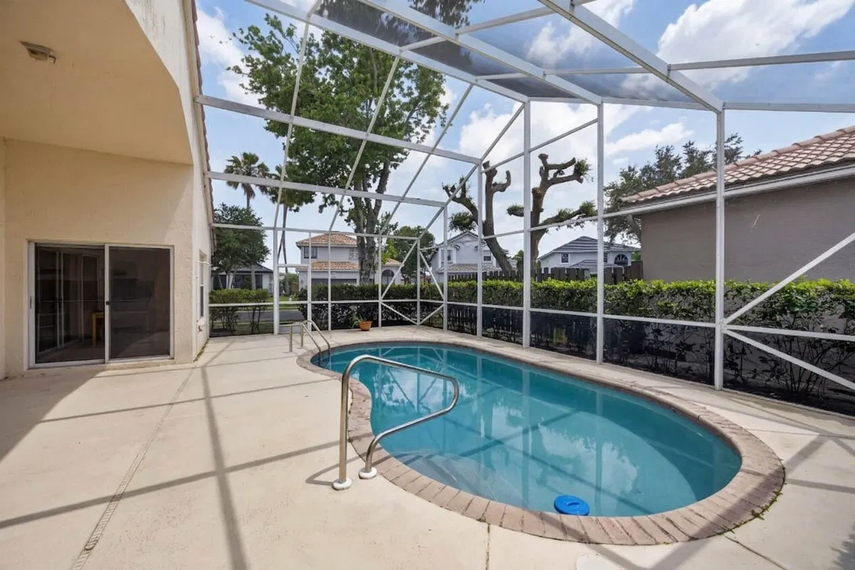 Residence photo 31