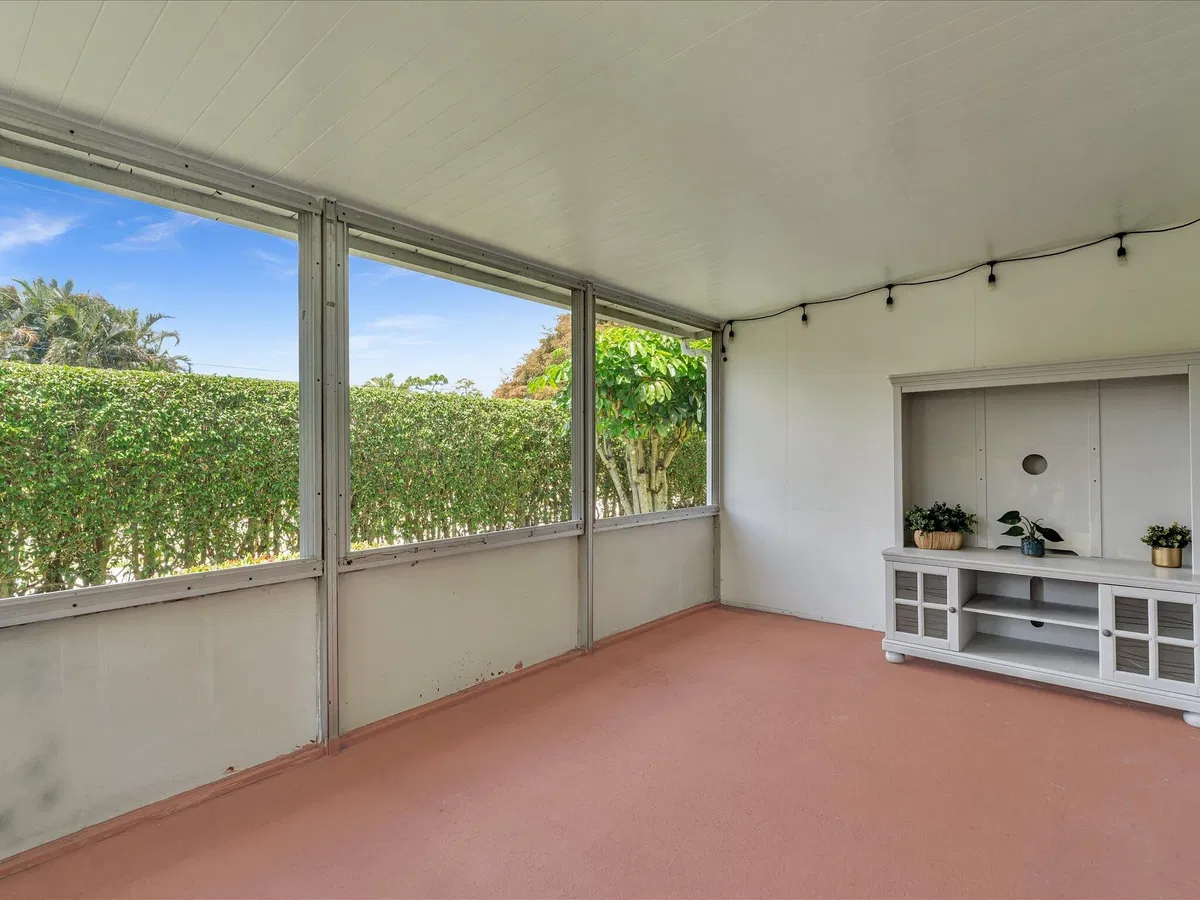 Unit 103 photo 46