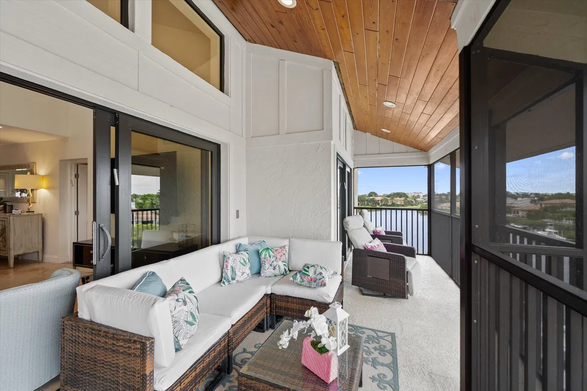 Jonathan's Landing Jupiter FL Unit E 502 photo 25