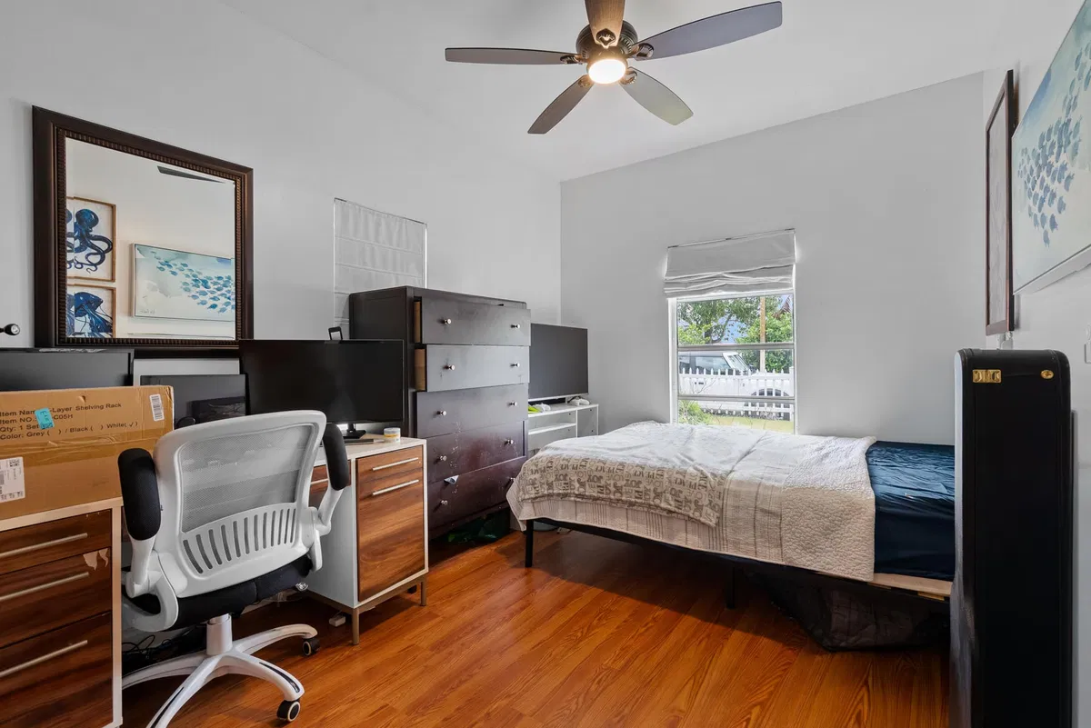 West Palm Beach Residence photo 19