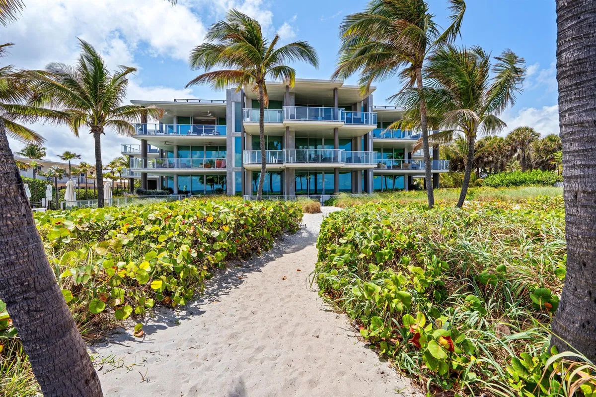 Ocean Delray Condos Unit 18 photo 4