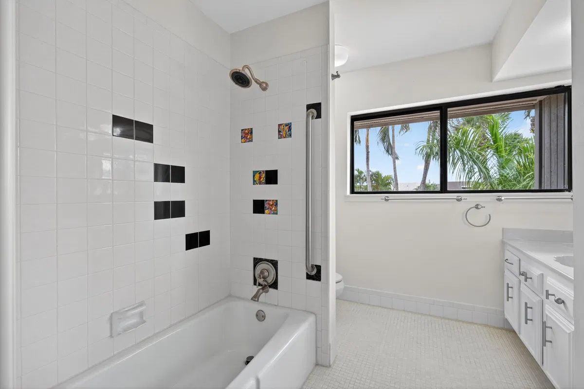 Jonathan's Landing Jupiter FL Residence photo 40