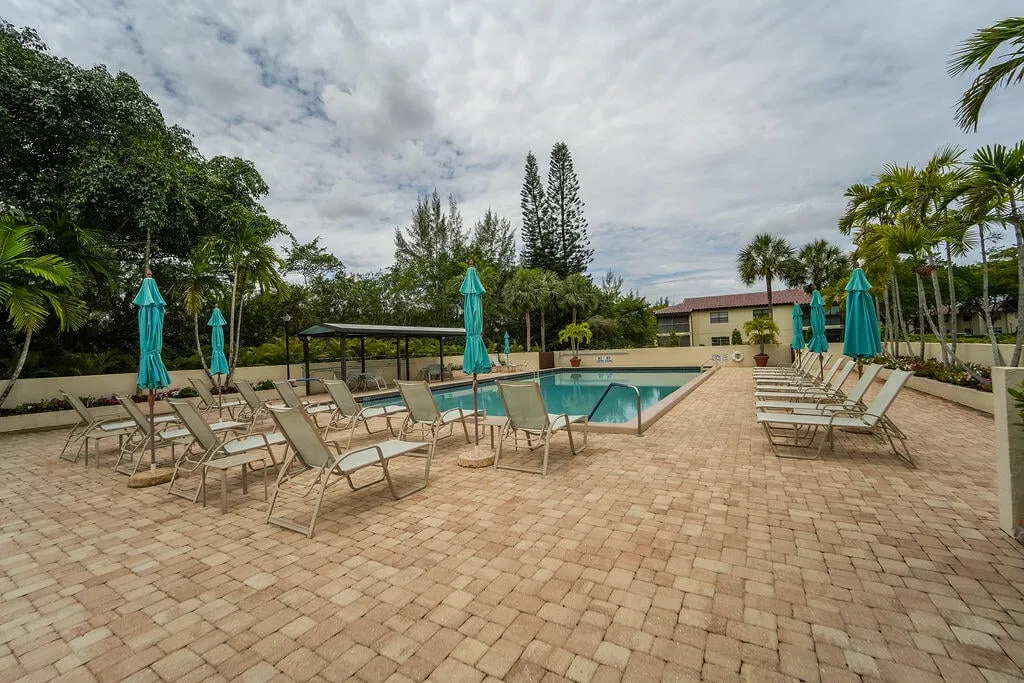 Boca Lago Country Club Homes Unit 10g photo 34