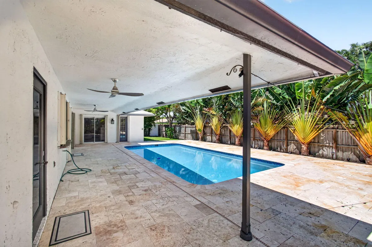 Bocaire Country Club Residence photo 49