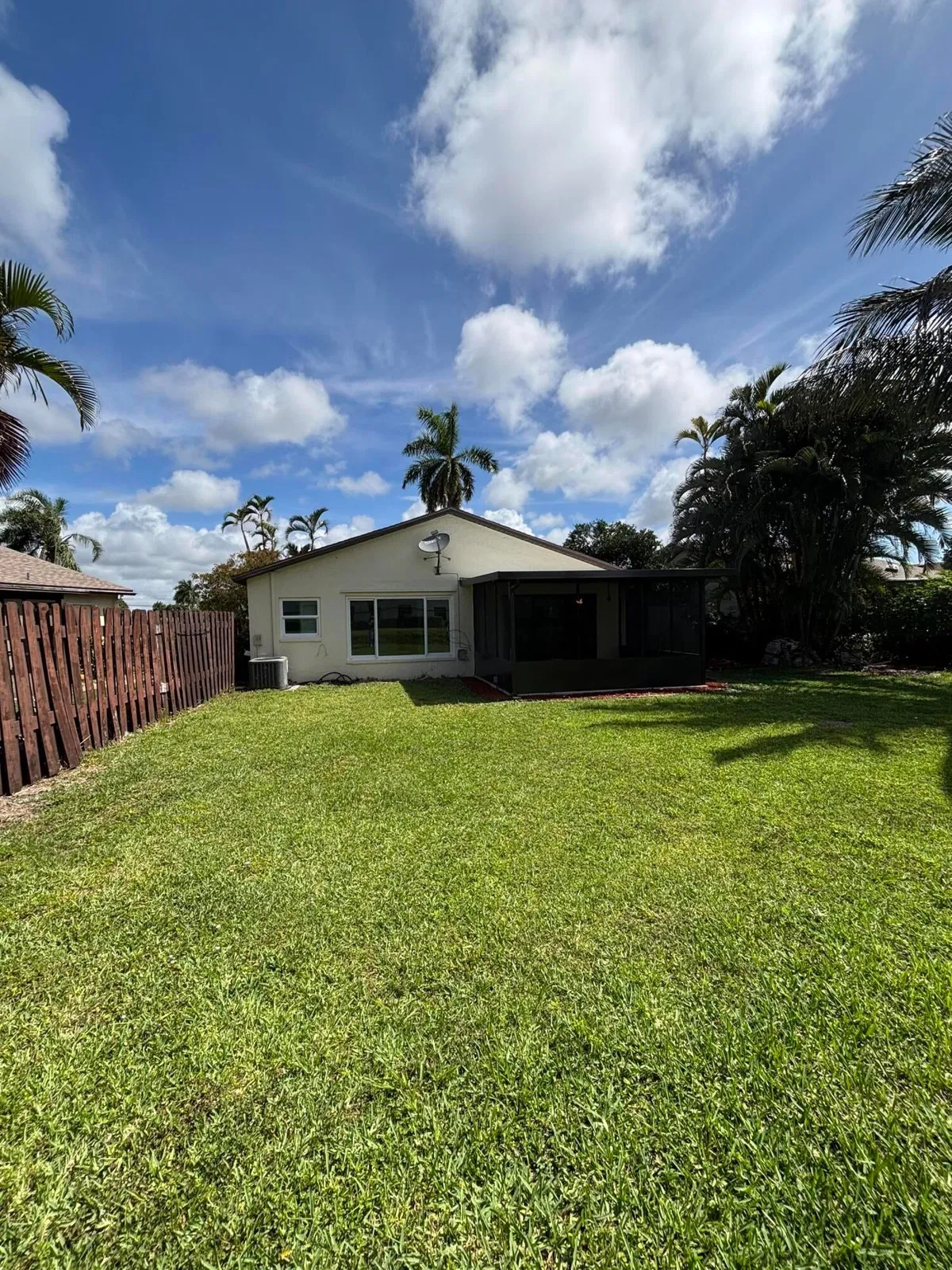 Residence photo 28