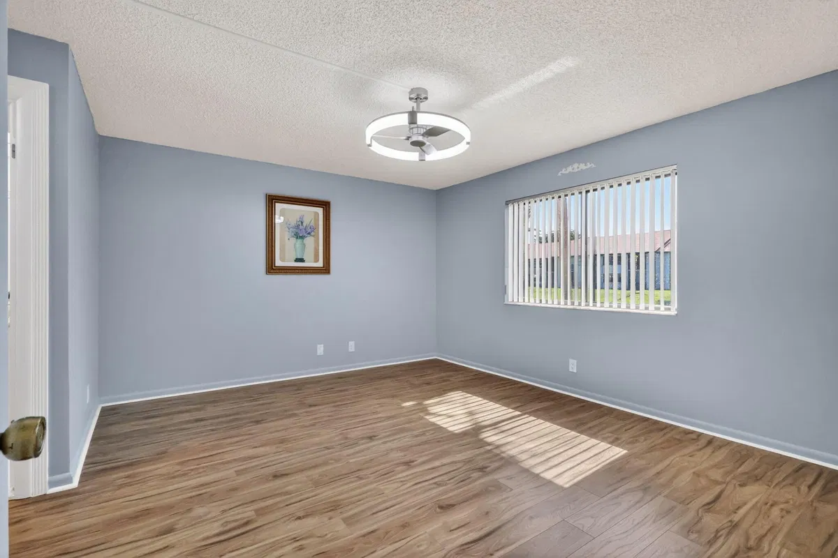  Unit 102 photo 22
