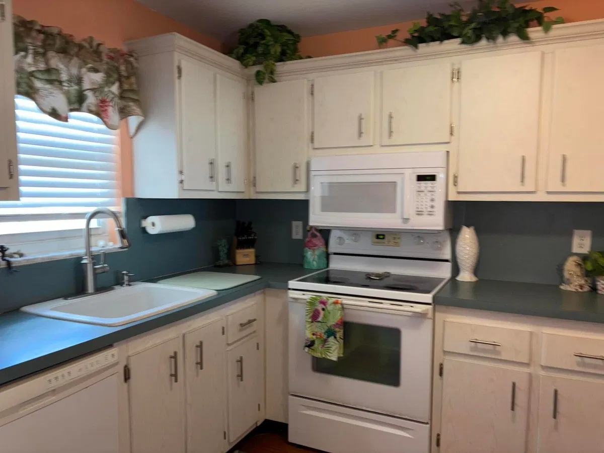 Unit 501 photo 13