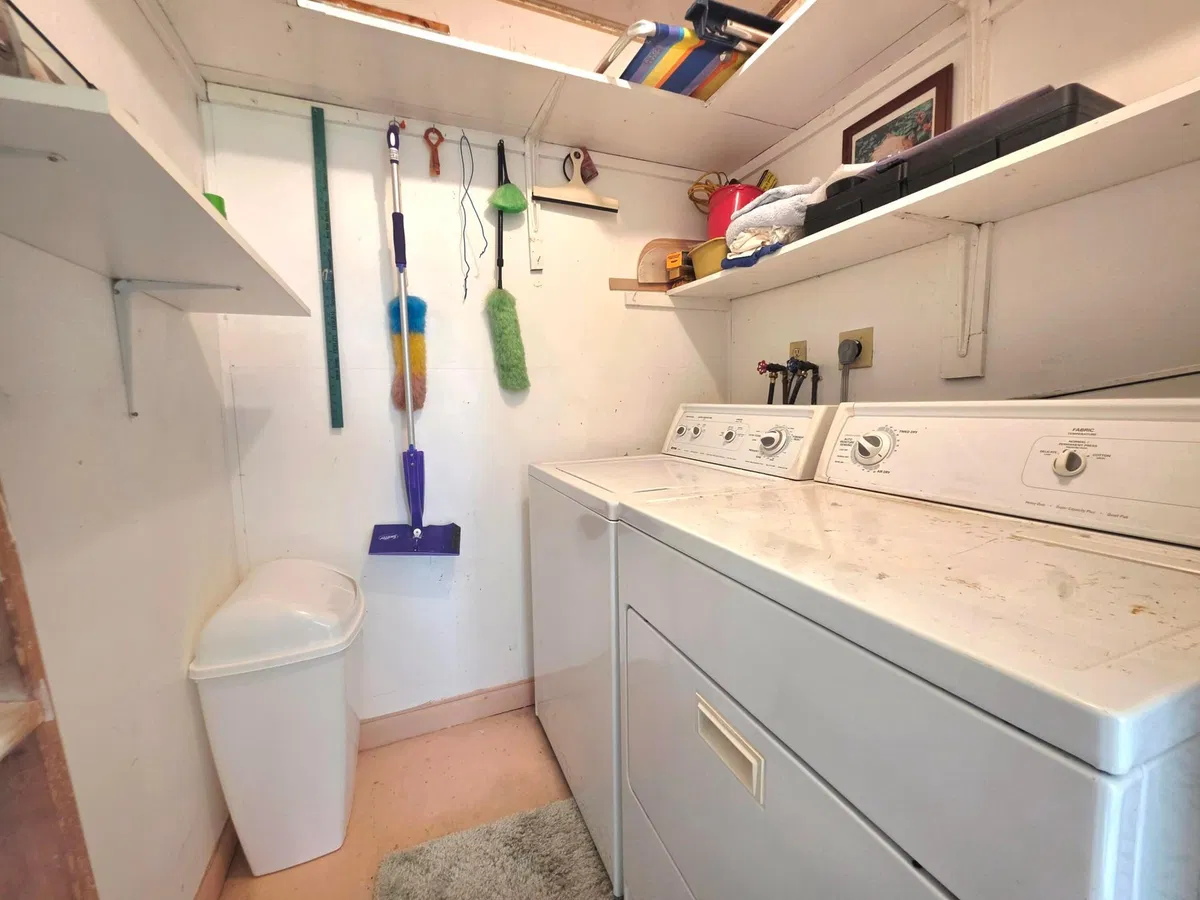 Residence photo 10