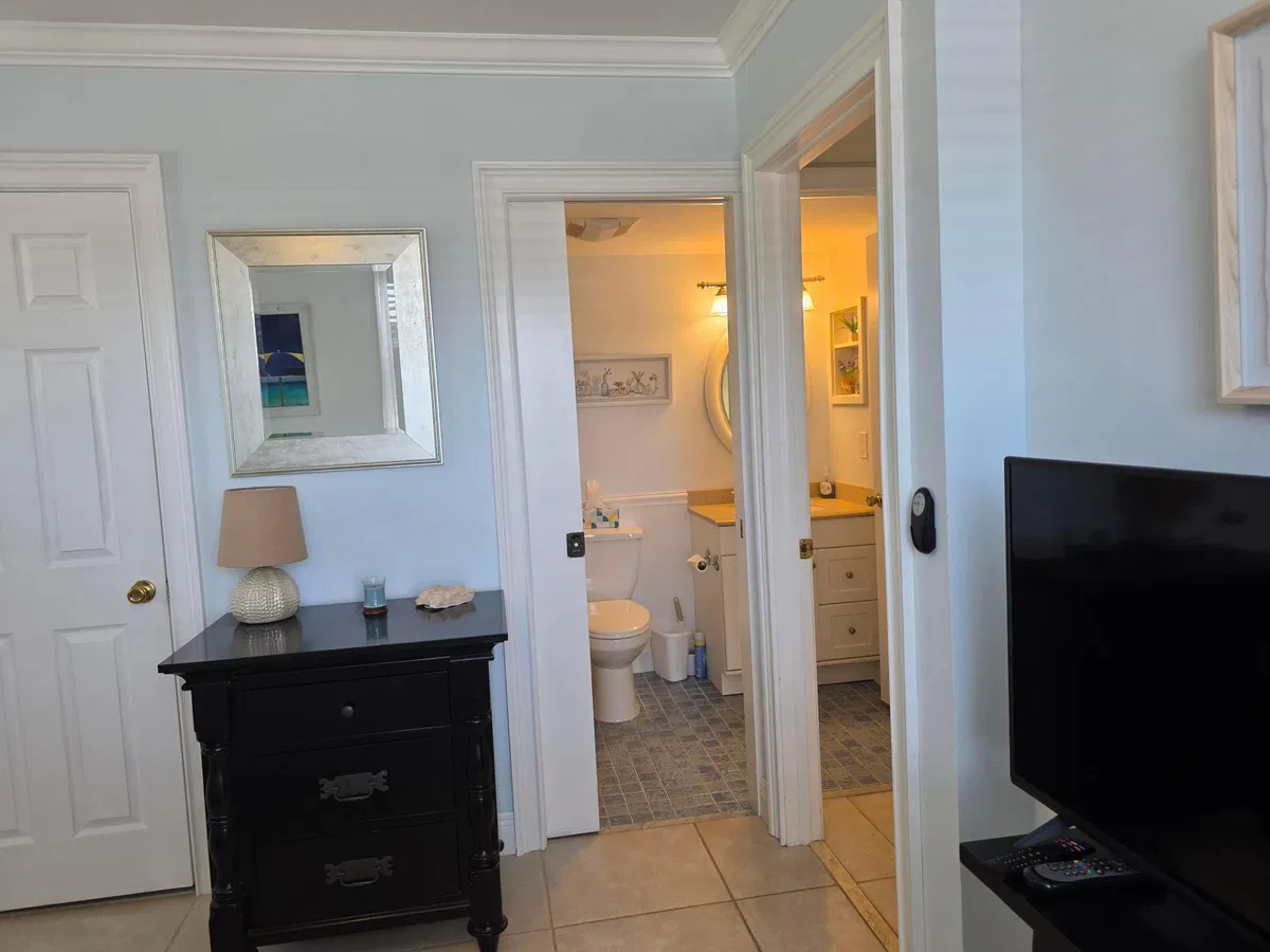 Jupiter Harbour Unit 211 photo 19