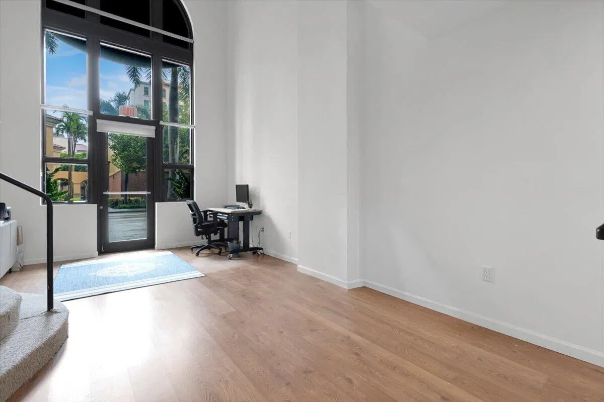 One City Plaza Unit 105 photo 10