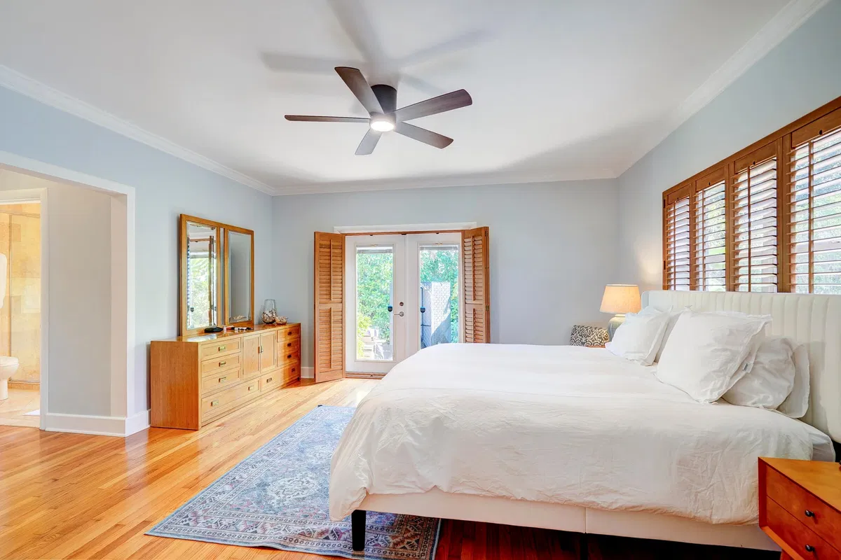 Old Northwood Residence photo 10