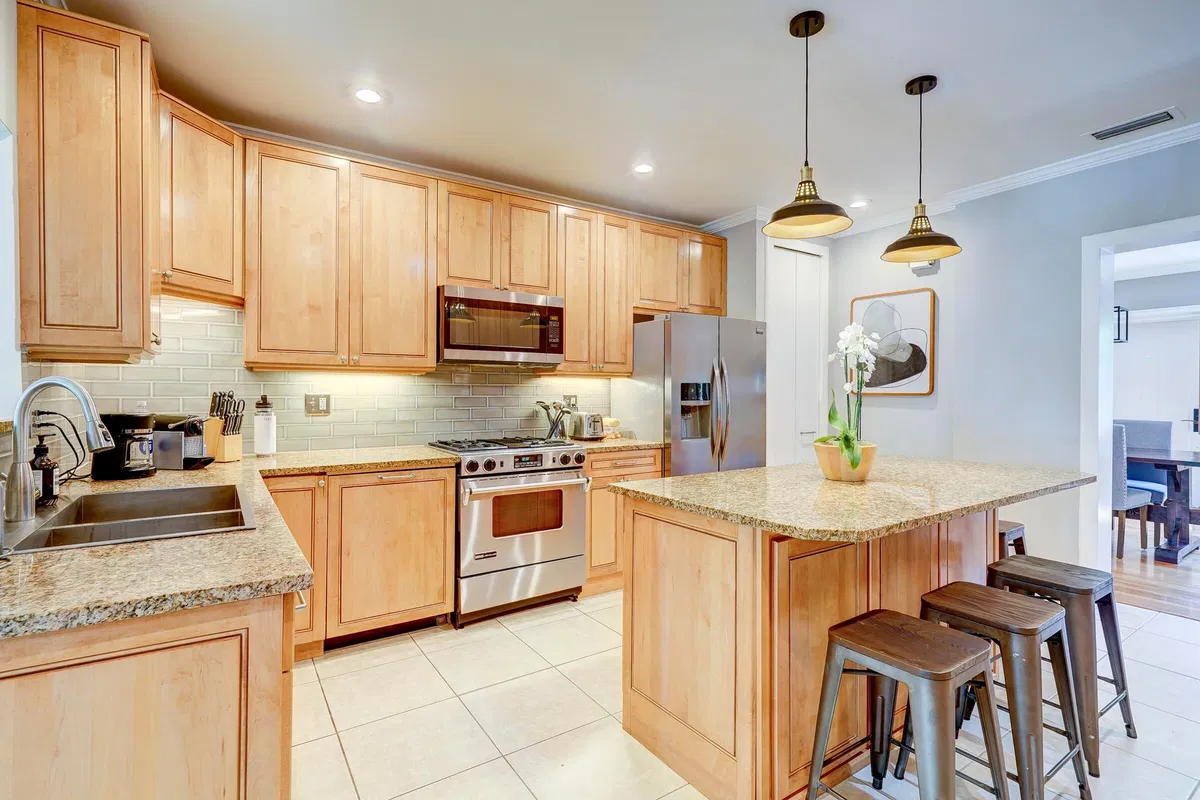 Old Northwood Residence photo 19
