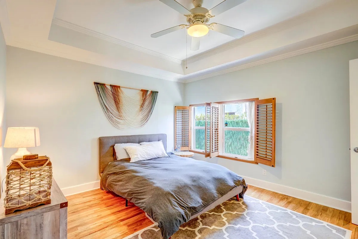 Old Northwood Residence photo 25
