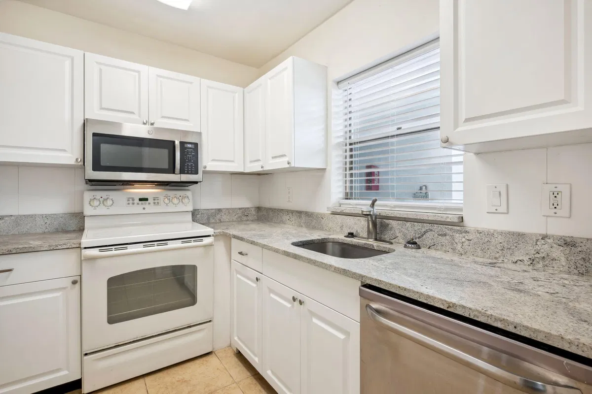 Village of North Palm Beach Unit 6 photo 13